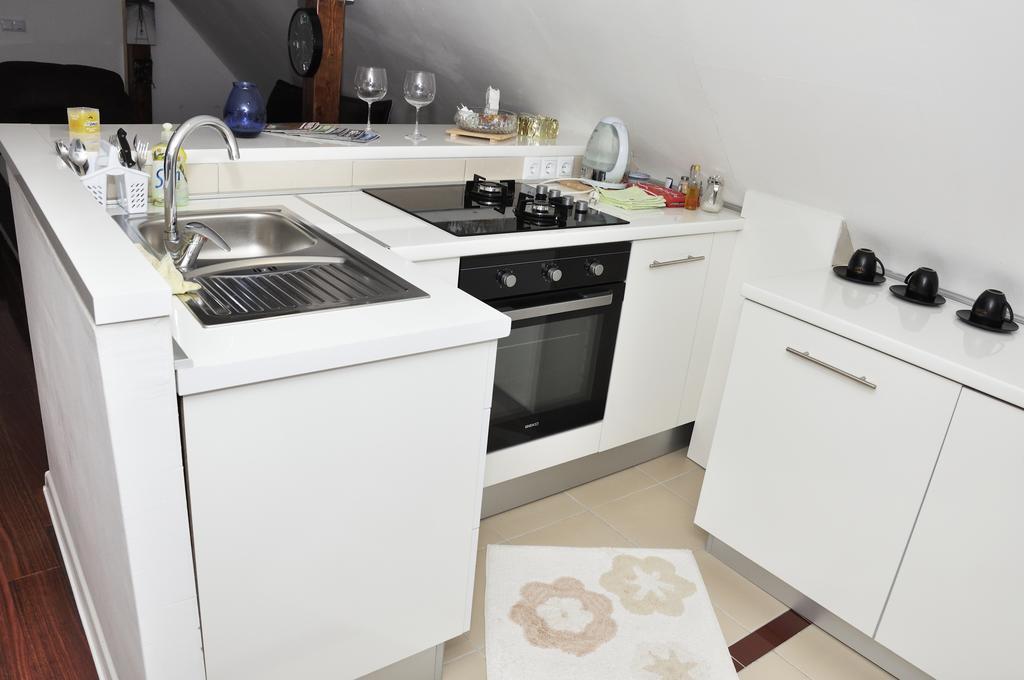 Apartment Studio Grcic SJJ Pokoj fotografie